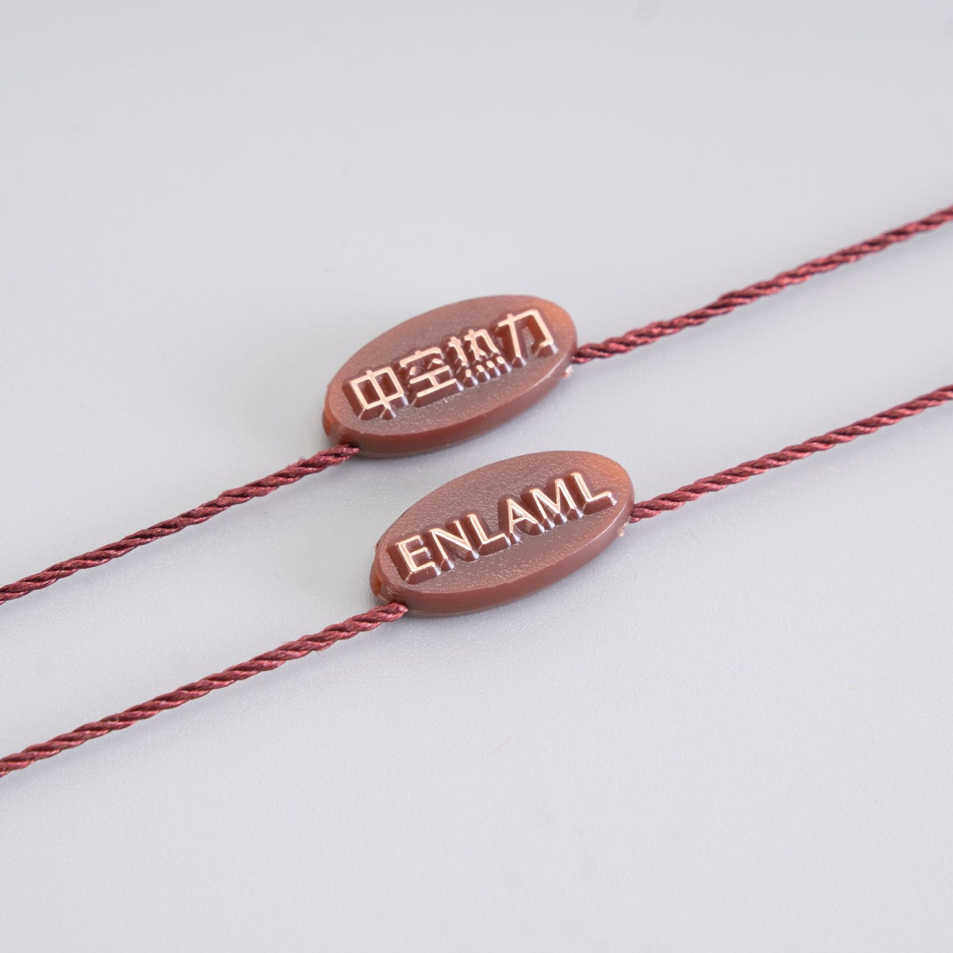 Waterproof String Hang Tags for Outdoor 